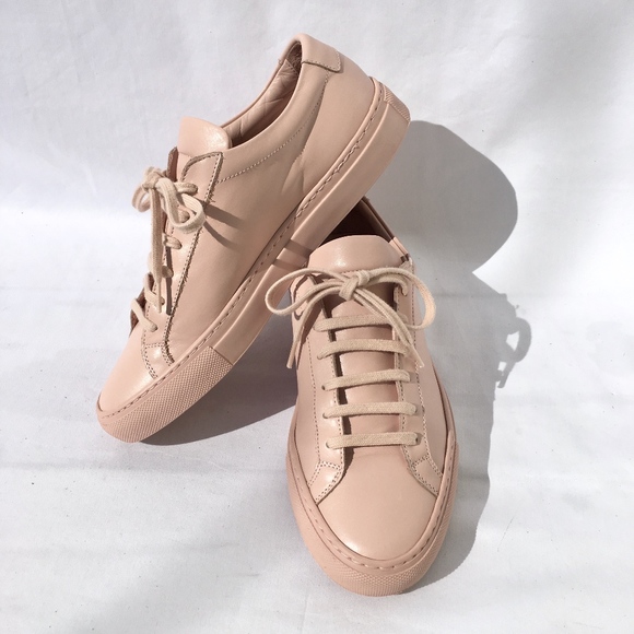 COMMON PROJECT SNEAKERS